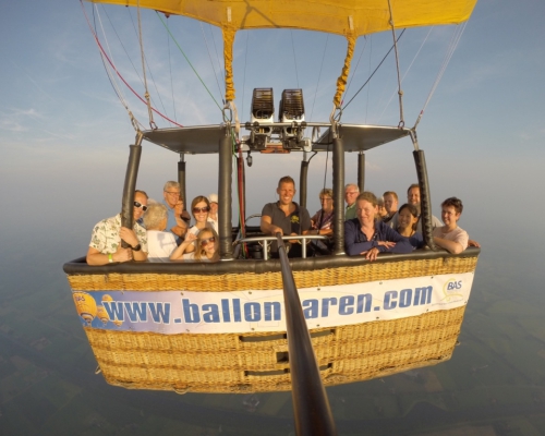 Luchtballonvaart in Laren naar Borculo